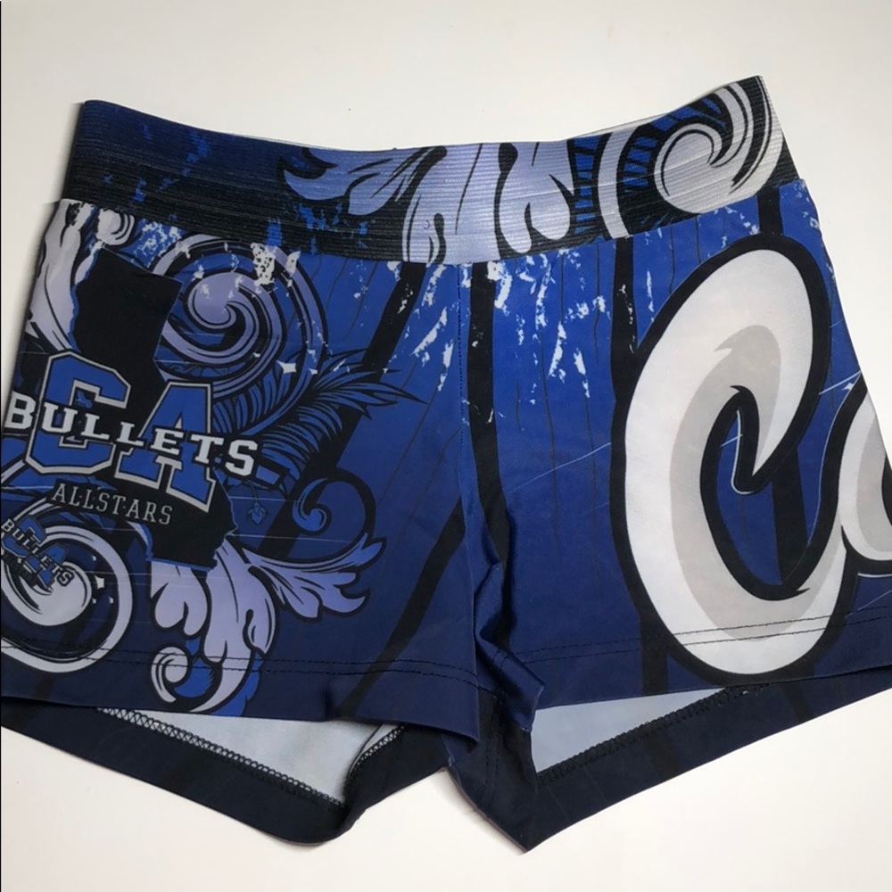 CALI shorts